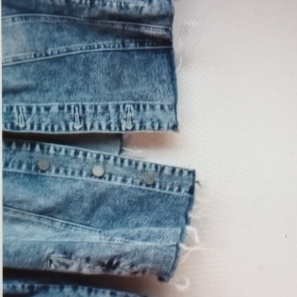 MOLLY & ISADORA DISTRESSED DENIM JACKET LIKE NEW SIZE 0X - Picture 2 of 4